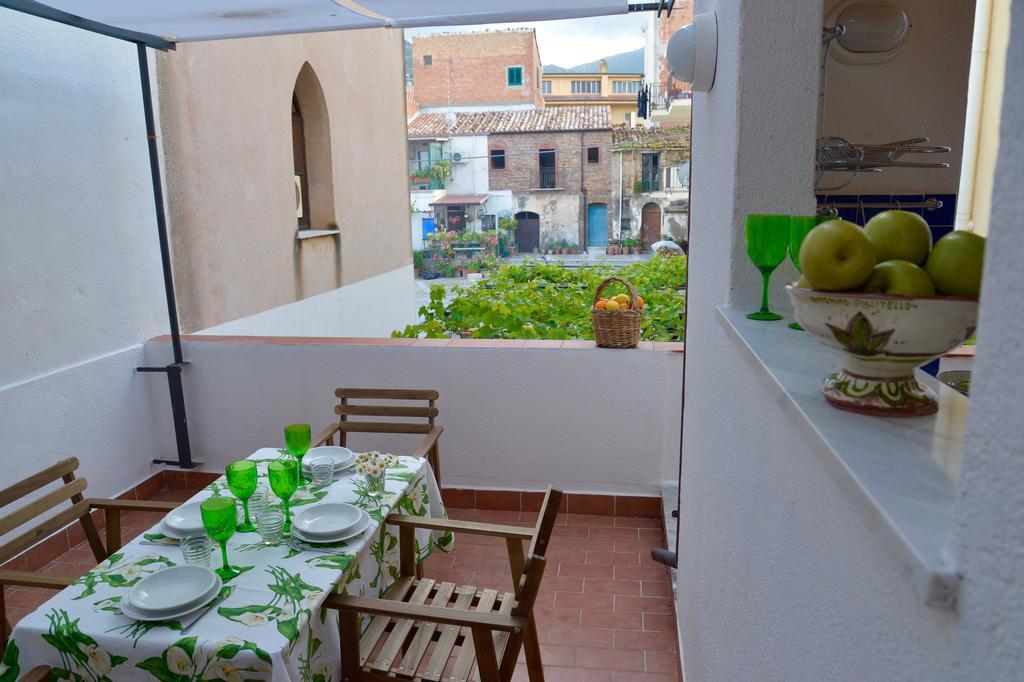 Marco Polo Casa Vacanze Pollina Exterior foto